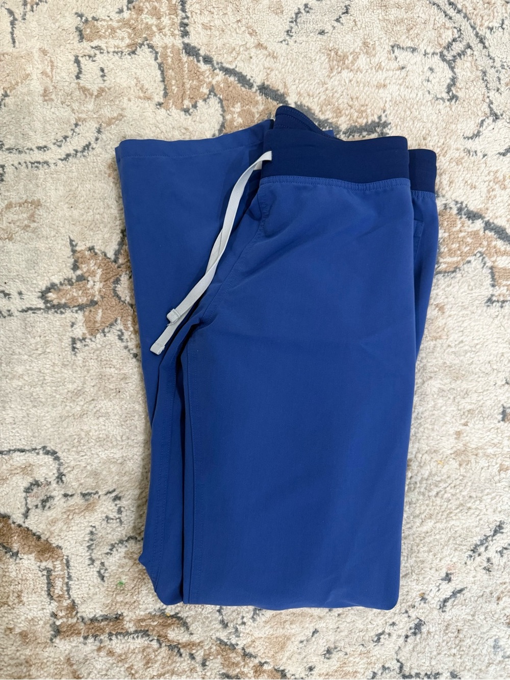 Figs women’s scrub pants